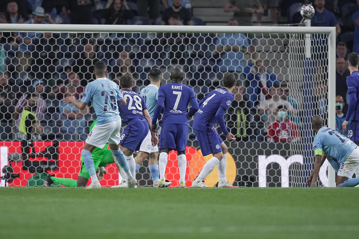 塔图姆焦点对战，Faker与70激战曼联分钟，比赛局势复杂胜负难料！